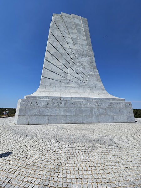 Wright Brothers National Memorial, Outer Banks &mdash; open sky, open road